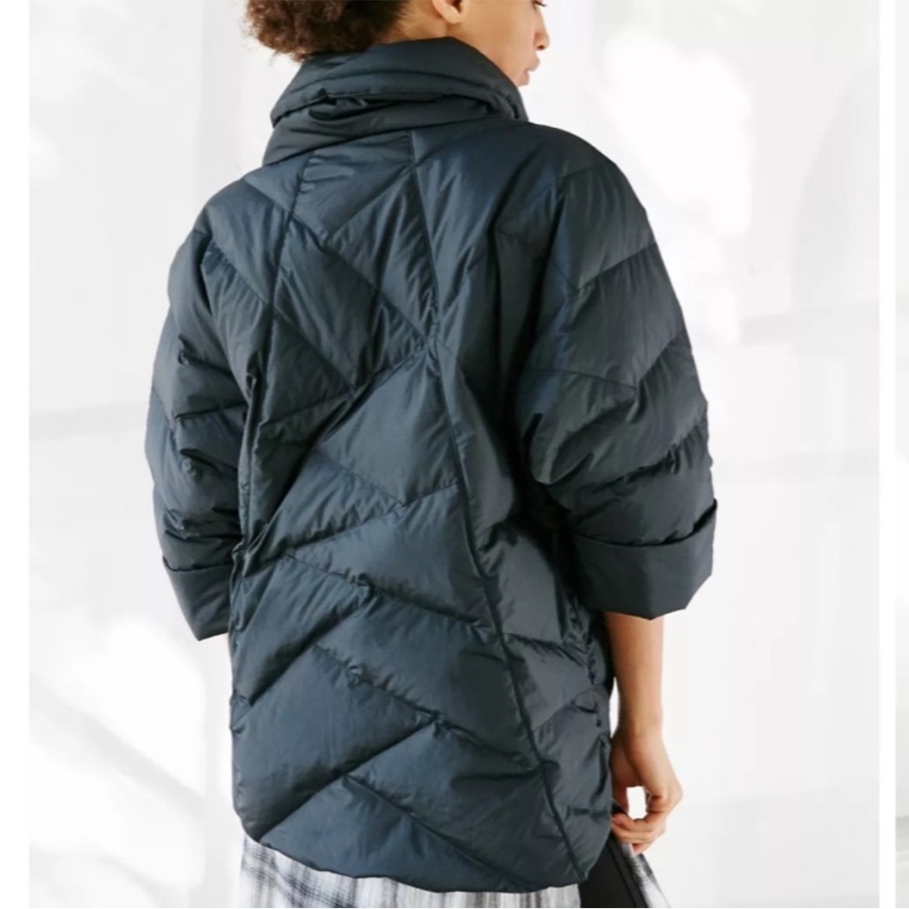 NWT NAU Allee Pullover Down Jacket 650
Fill Blue Size XS - Picture 3 of 15